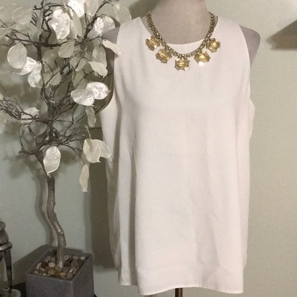 LOFT Tops - LOFT FANCY TOP